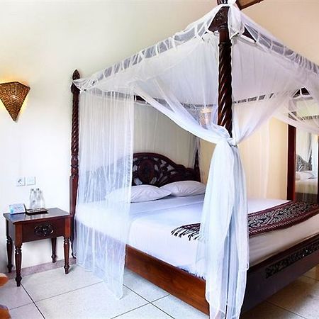 Grand Bali Villa Legian Exteriör bild